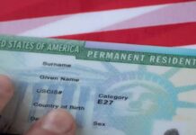 EEUU revisará ‘green cards’ otorgadas a migrantes de 19 países.