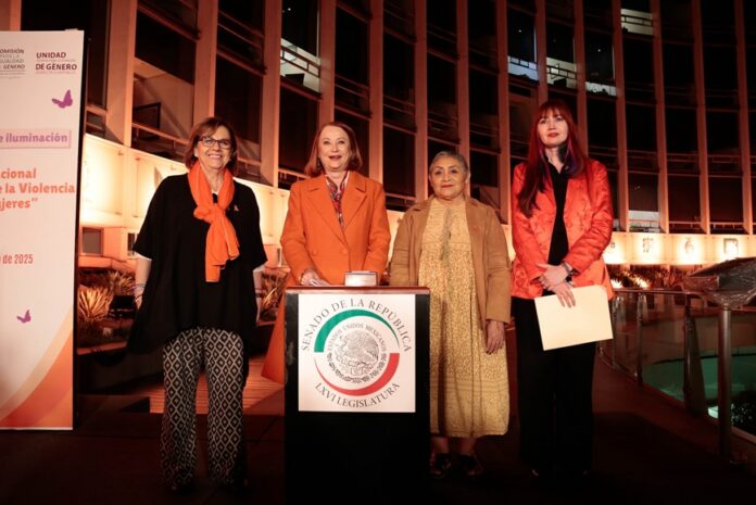 senado iluminado de Naranja