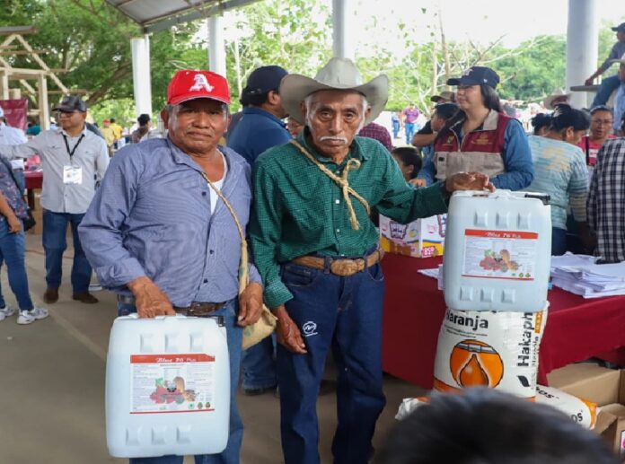 Alamo entrega Gobierno de Veracruz