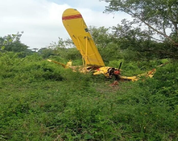Avioneta Fumigadora en Clhacatianguis