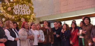 #Veracruz: En el Congreso, realizan brindis con motivo de las fiestas decembrinas.