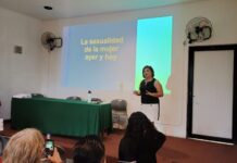 Sexóloga Duly Gómez Pech llama a reconstruir la visión social de la violencia contra las mujeres.