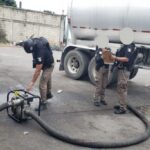 En cateo, FGR asegura 32 mil litros de hidrocarburo, 19 vehículos y un inmueble en Yanga, Veracruz