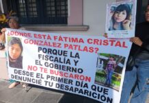 Familia de Fátima Cristal protesta a tres años de su desaparición y exige resultados a la FGE.