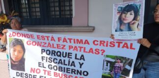 Familia de Fátima Cristal protesta a tres años de su desaparición y exige resultados a la FGE.