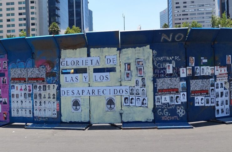 Familias rechazan uso político de la Glorieta de las y los Desaparecidos #CDMX