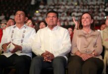 Rocío Nahle asiste al Primer Informe del Gobernador de Chiapas