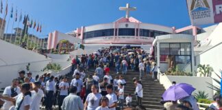 Más de 9 mil peregrinos en la Basílica Menor de la Virgen de Guadalupe en Xalapa..