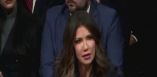 Noem acusa a cárteles mexicanos de amenazar la seguridad de Estados Unidos .