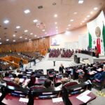 Elige Congreso de Veracruz a ganadora de la Medalla Adolfo Ruiz Cortines 2025 .