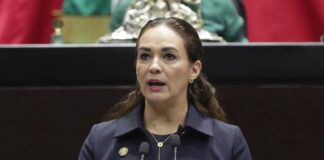 Buscan que médicos residentes reciban pago mensual no inferior al salario mínimo, durante el periodo de formación