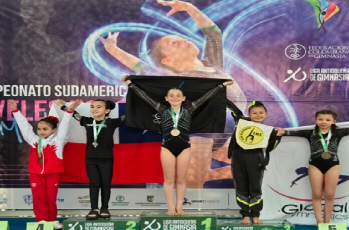 Mariana palomeque campeona en Gimnasia Artística Femenina 2025