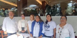 PAN Xalapa se suma al relanzamiento nacional del partido.