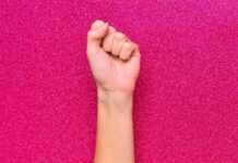 Coloquio analizó adversidad contra los estudios de género .