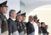 Veracruz reconoce a jóvenes en ceremonia de entrega de cartillas