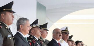 Veracruz reconoce a jóvenes en ceremonia de entrega de cartillas