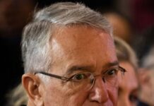 Ricardo Salinas responde en redes al ultimátum del Gobierno de México .