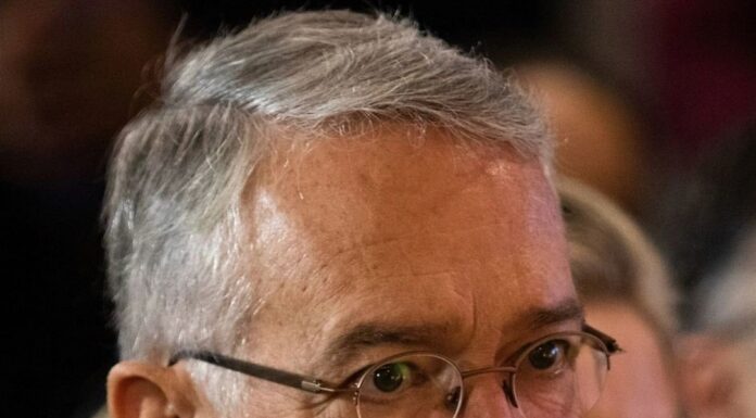 Ricardo Salinas responde en redes al ultimátum del Gobierno de México .