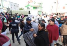 Comunidades de Coscomatepec y Jalacingo reciben más de 7 mil 600 apoyos invernales