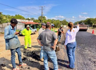 Rocío Nahle supervisa avances en obras carreteras del Papaloapan y Los Tuxtlas