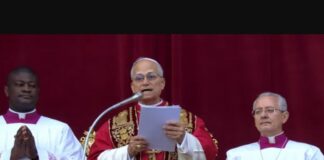 Mensaje Urbi et Orbi: León XIV clama por la paz mundial y diálogo político sin exclusiones ideológicas.