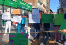 Trabajadores de la salud exigen condiciones laborales justas y equipo de protección en Xalapa.