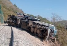 Identifican a 13 personas fallecidas en descarrilamiento de tren interoceánico