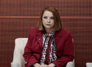 Prevén un periodo extraordinario el 13 de enero de 2026 por entrada y salida de tropas de México.