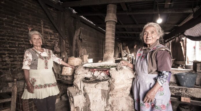 «Ellas curan», el corto que reconoce a las curanderas tradicionales .