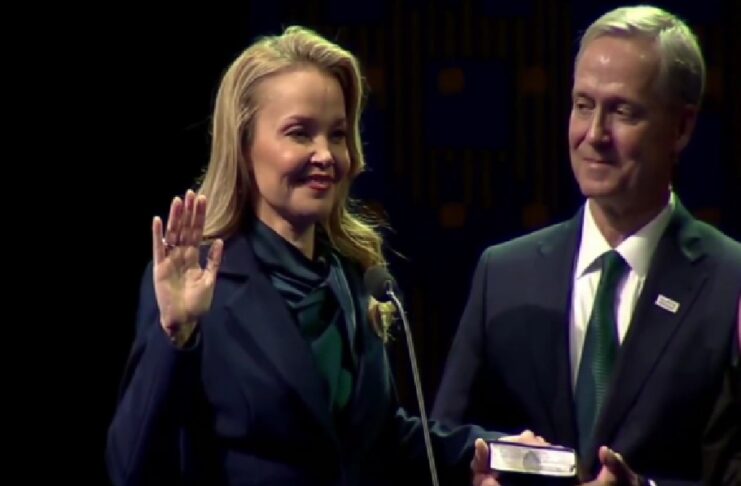 Helena Moreno hace historia al asumir el cargo de primera alcaldesa latina de Nueva Orleans