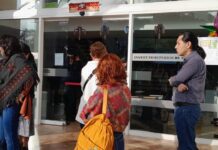 Despido de maestros de música desata protesta en el ISMEV.