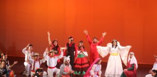 Exitoso espectáculo Entre Reyes Magos y Zapateados en el Teatro del Estado.