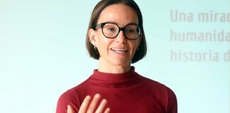 Se revela invisibilización de la mujer en trabajos para traducir y editar.