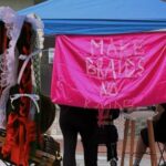 Ponte Your Moños: mujeres que reivindican la identidad latina ante discriminación migratoria.