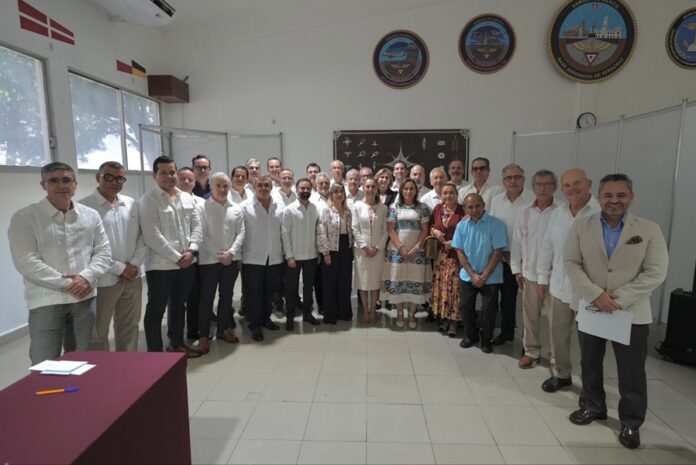 Presidenta Sheinbaum con empresarios de Veracruz