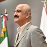 “Yo no soy tapadera de nadie, ya se retiró una patente de Notario”, responde Ricardo Ahued