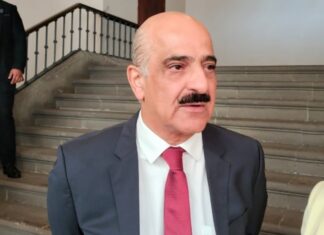 Si exalcaldes incurrieron en desvíos de recursos que los denuncien: Ricardo Ahued