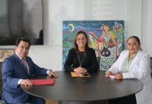 Designa gobernadora Rocío Nahle a Mariela Hernández García como nueva secretaria de Salud .