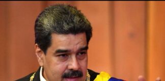 Maduro en cadena nacional advierte que Venezuela está bajo ataque militar de EEUU y despliega tropas.