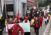 Trabajadores del Monte de Piedad mantienen huelga en Xalapa por violaciones al contrato colectivo.