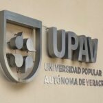 Facultad de psicología de la UPAV se va a paro indefinido por falta de pago.