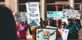 Impactos de la doctrina Donroe en las mujeres. Geopolítica del siglo XXI .