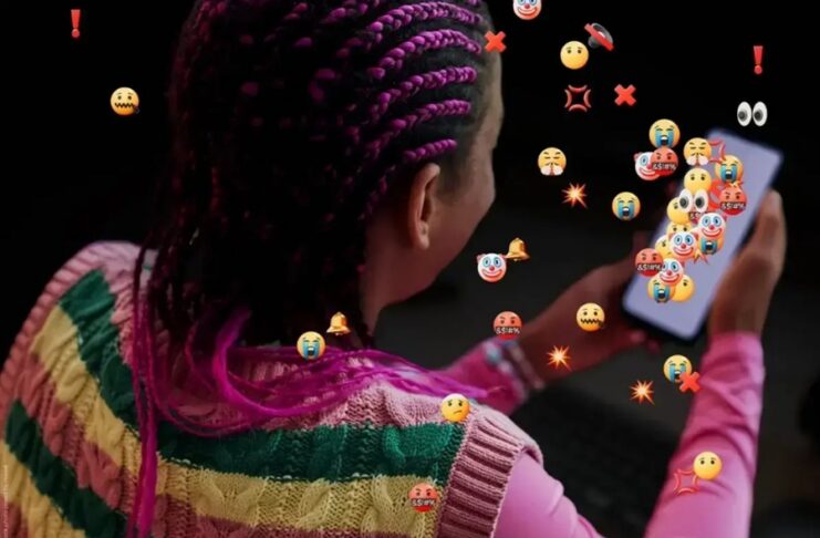 La violencia digital se está intensificando; la mitad de las mujeres y niñas carecen de protección jurídica.