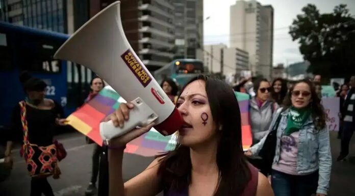 El lema del Día Internacional de las Mujeres 2026: Derechos, justicia y acción por y para todas las mujeres y niñas.