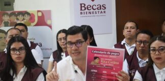 Más de 900 mil estudiantes en Veracruz reciben Becas para el Bienestar; anuncian nuevo apoyo para primaria.