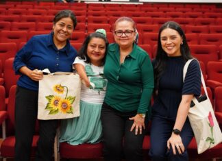 Cabildo refrenda compromiso con las xalapeñas para una vida libre de violencia