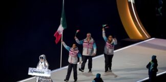 Donovan Carrillo acapara reflectores en la inauguración de Milano Cortina 2026 .