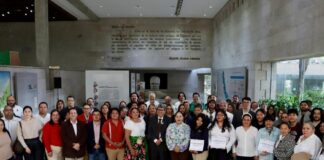 Del aula al lienzo: UPV celebra la identidad regional en exposición colectiva .