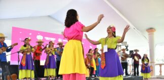 Segundo día de las Fiestas de la Candelaria hacen vibrar a Tlacotalpan con Son y tradición.