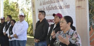 En Xalapa, arranca SEV jornada casa por casa contra el rezago educativo.